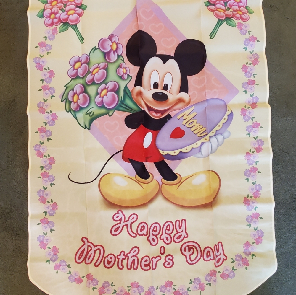 Hamilton Collection Disney Happy Mother's Day House Flag